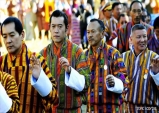 절대권력을 스스로 내려 놓은 부탄 왕조